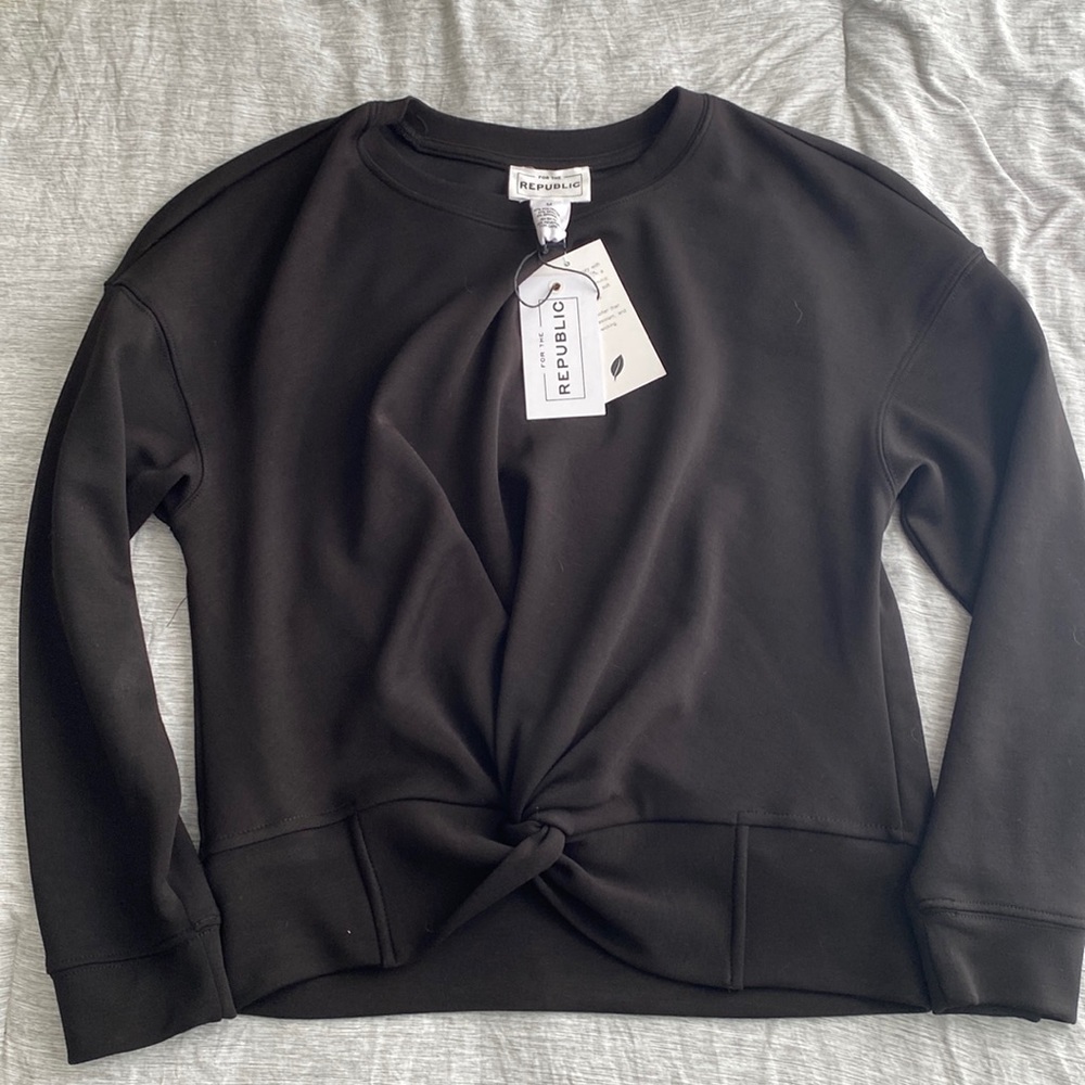 NWT For the Republic Black Athleisure Pullover